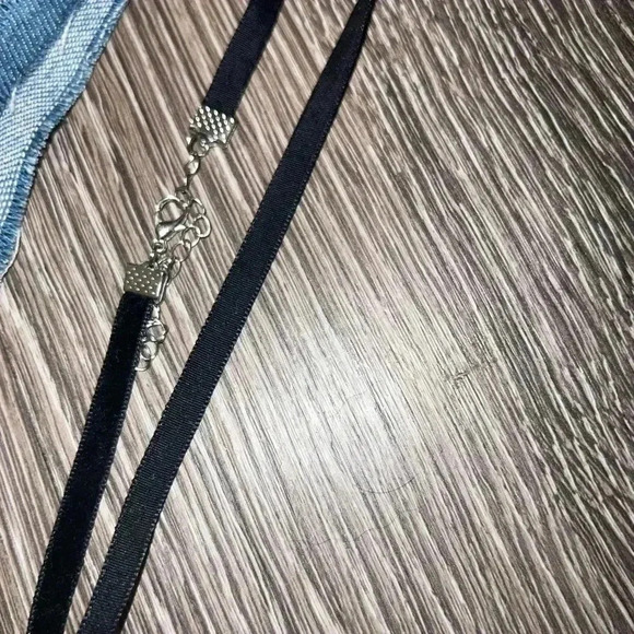 Set of 4 chokers 🖤💙 - Picture 6 of 6